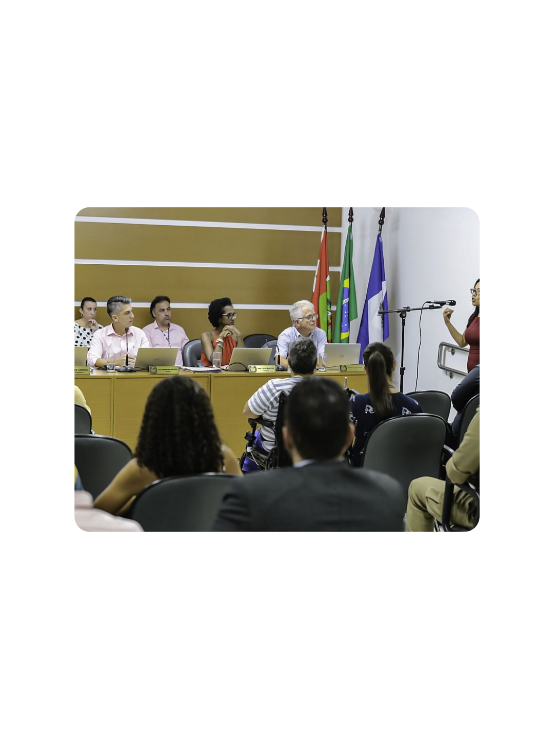 Imagem do projeto PL-014: Transparência na lista de medicamentos do SUS municipal.